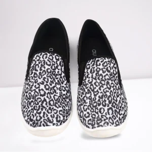 White fabric loafer